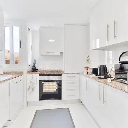 Apartamento Old Penthouse With Fantastic Views & Parking
