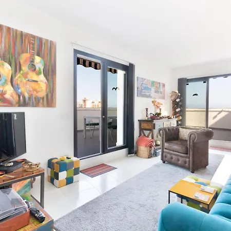 Lägenhet Old Penthouse With Fantastic Views & Parking Benidorm